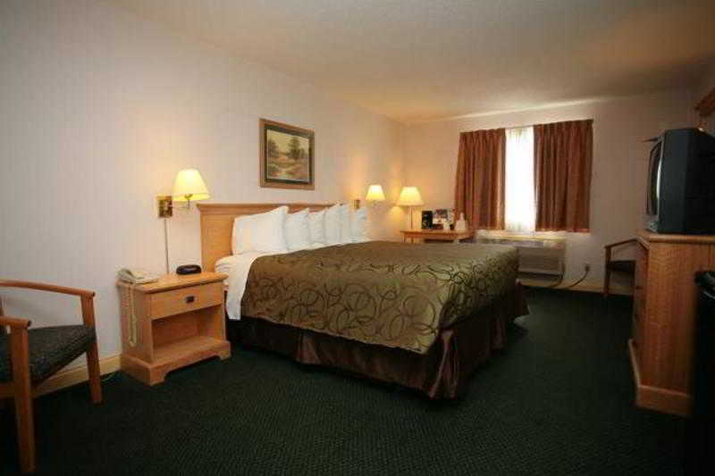 Baymont By Wyndham Robinson Hotel Eksteriør billede